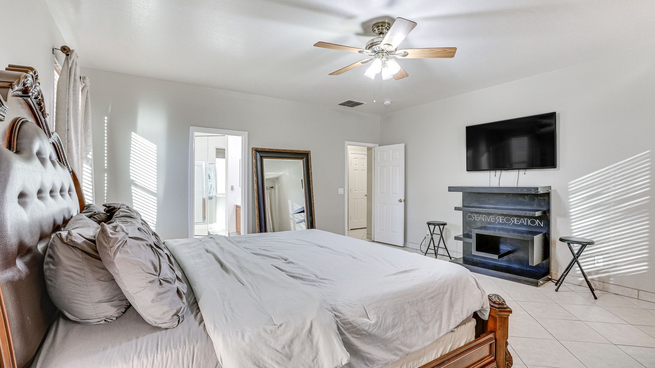 Photo of Bedroom in Laveen Village