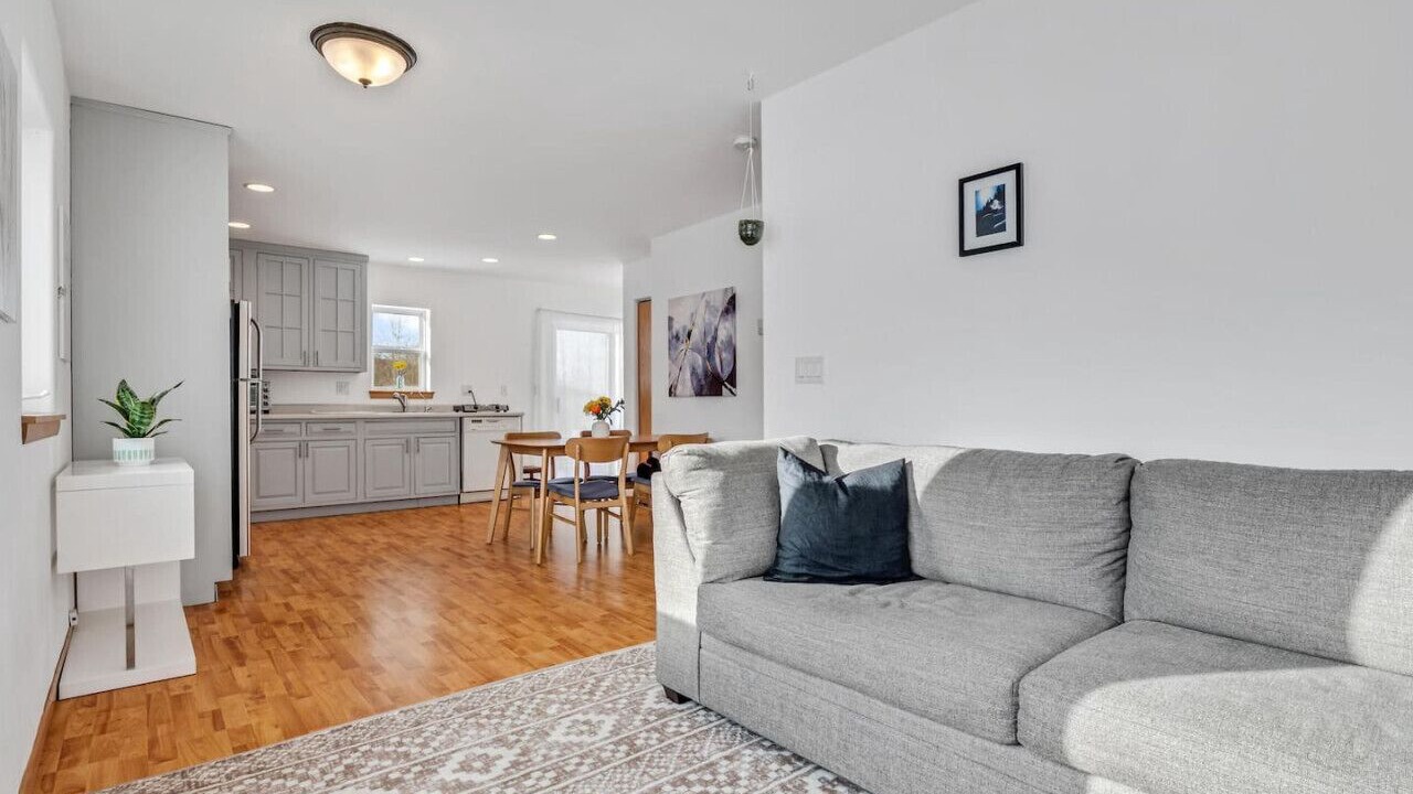 Photo of Livingroom in Basalt