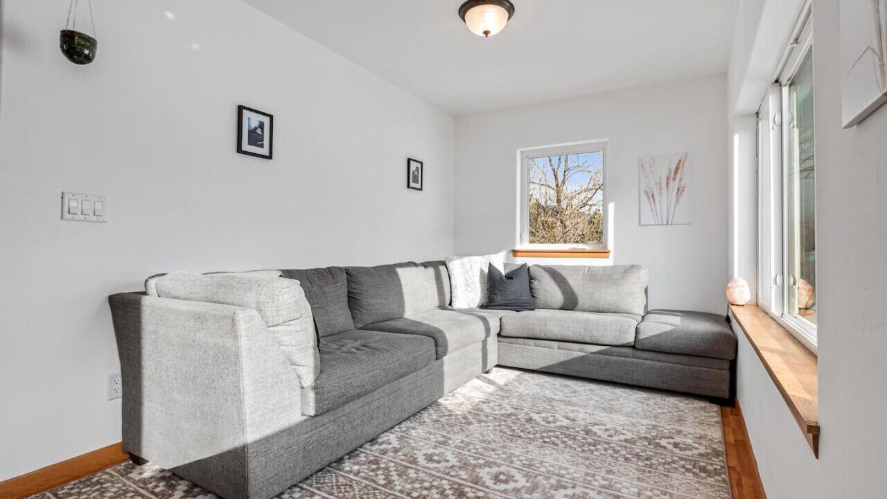 Photo of Livingroom in Basalt