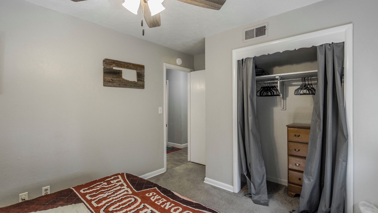 Photo of Bedroom in Norman