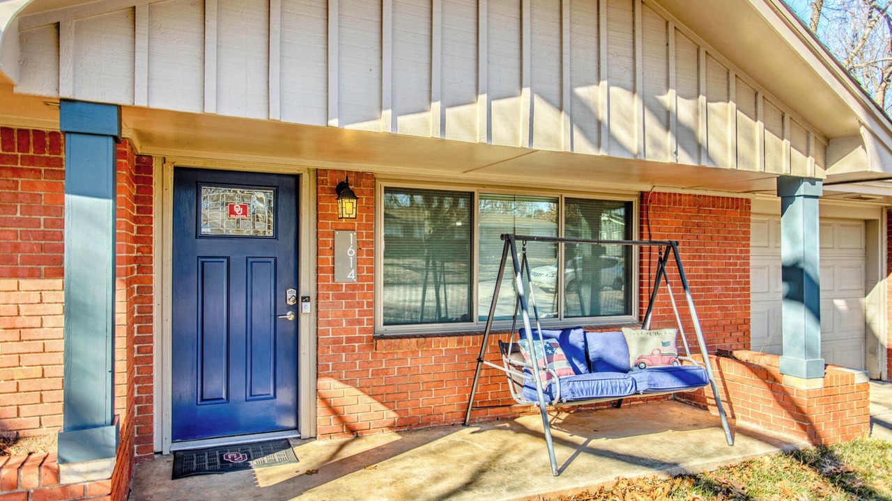 Photo of Patio Balcony in Norman
