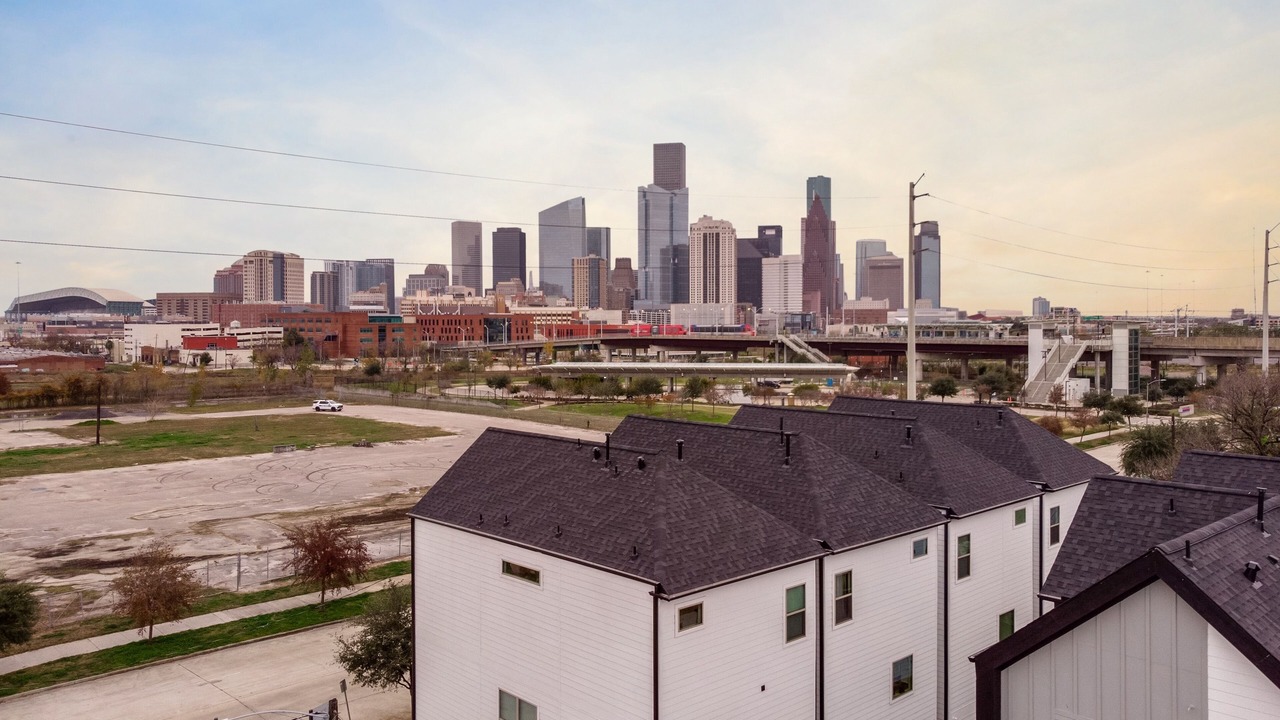 Photo of Outdoor in Northside