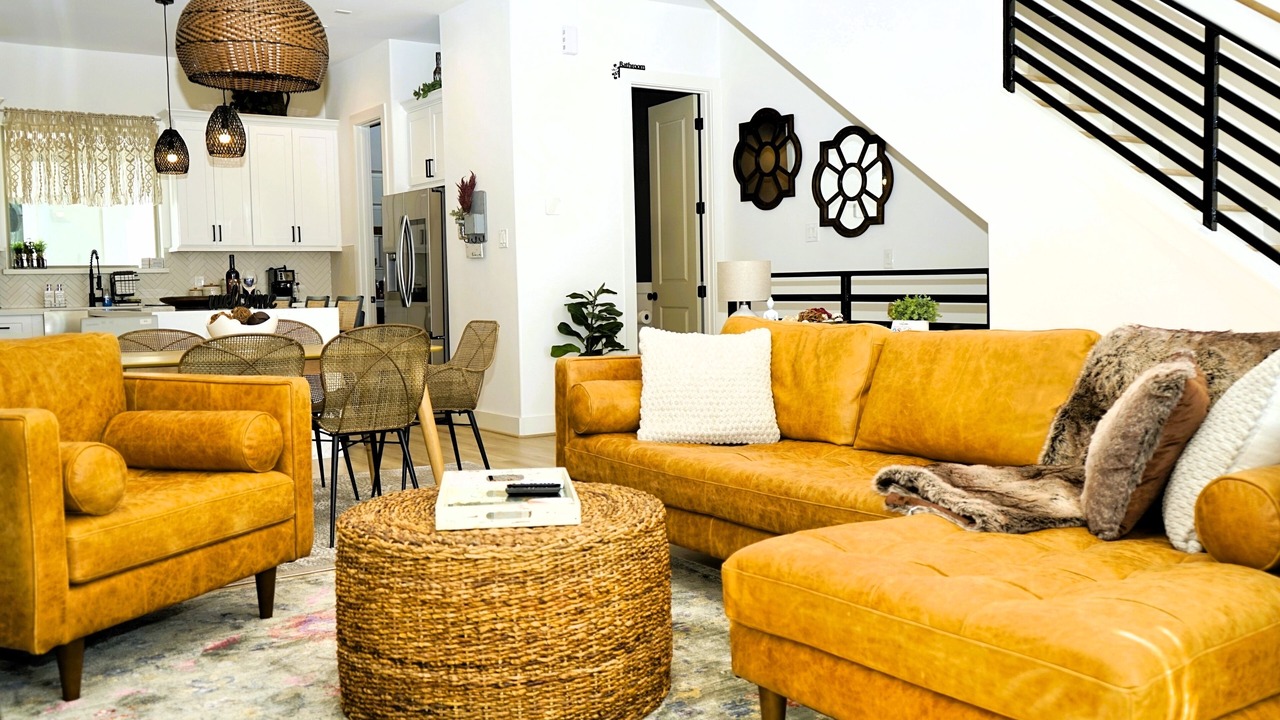 Photo of Livingroom in Northside