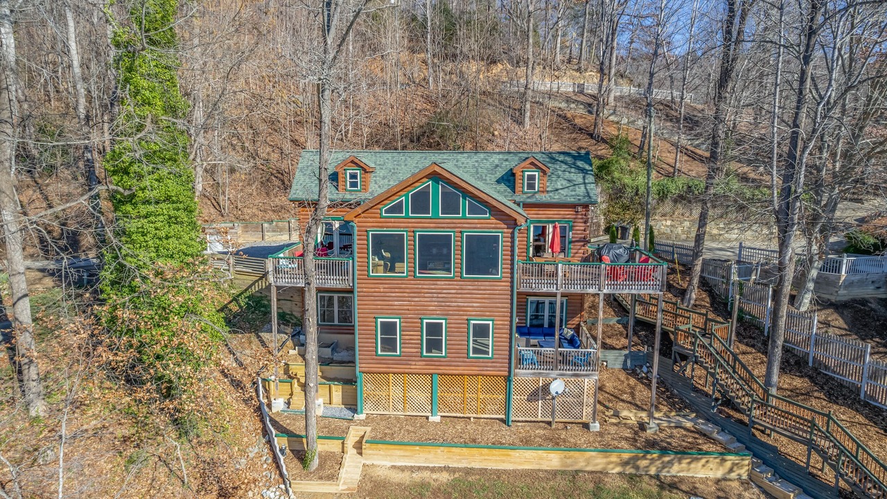 Photo of Outdoor in Lake Lure