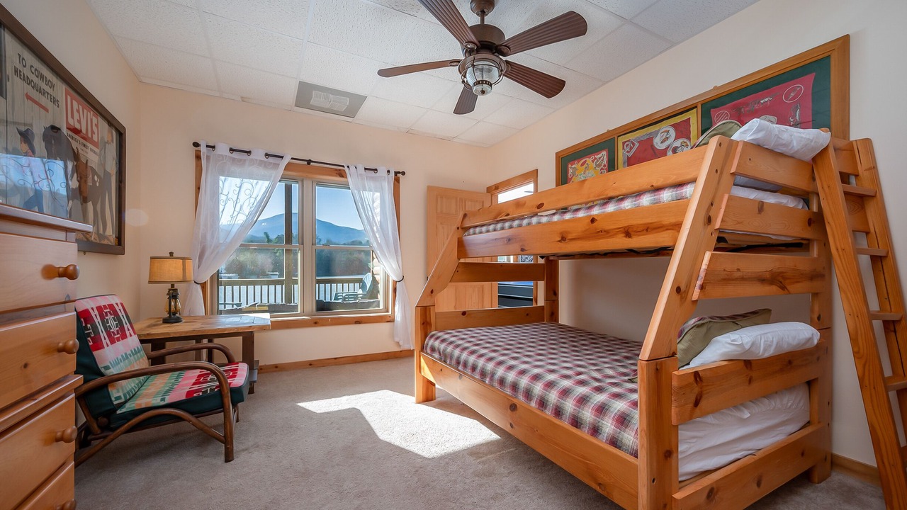 Photo of Bedroom in Lake Lure