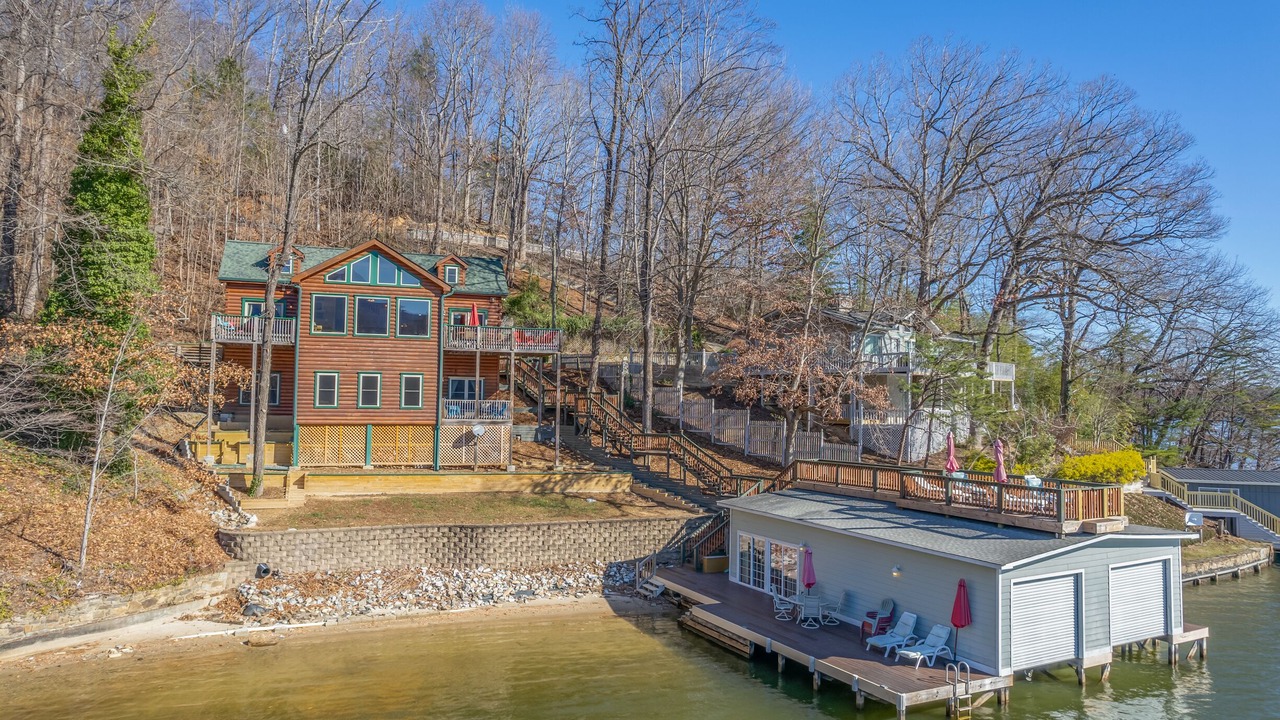 Photo of Outdoor in Lake Lure