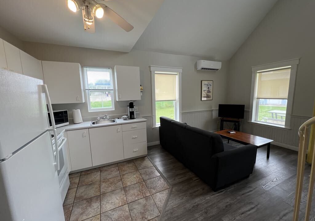 Photo of Livingroom in The Bluff