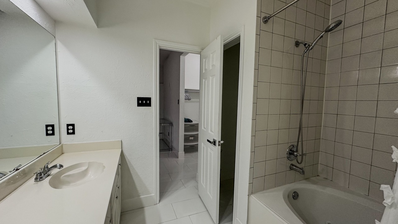 Photo of Bathroom in Briarforest