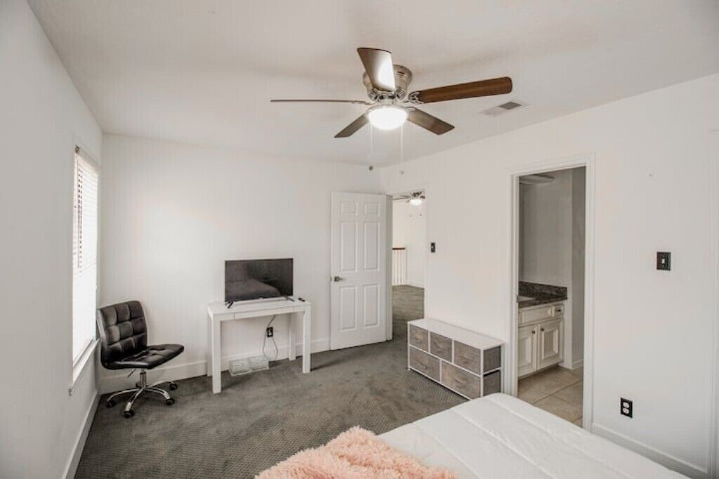 Photo of Bedroom in Briarforest