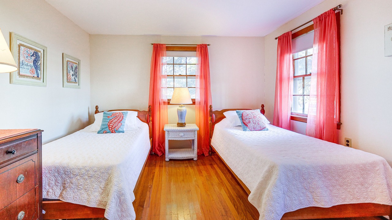 Photo of Others in West Dennis