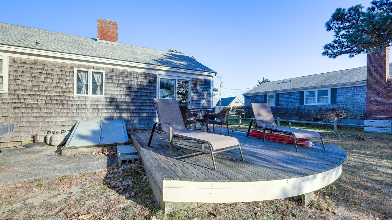 Photo of Patio Balcony in West Dennis