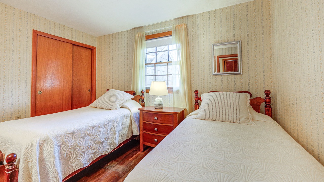 Photo of Others in West Dennis