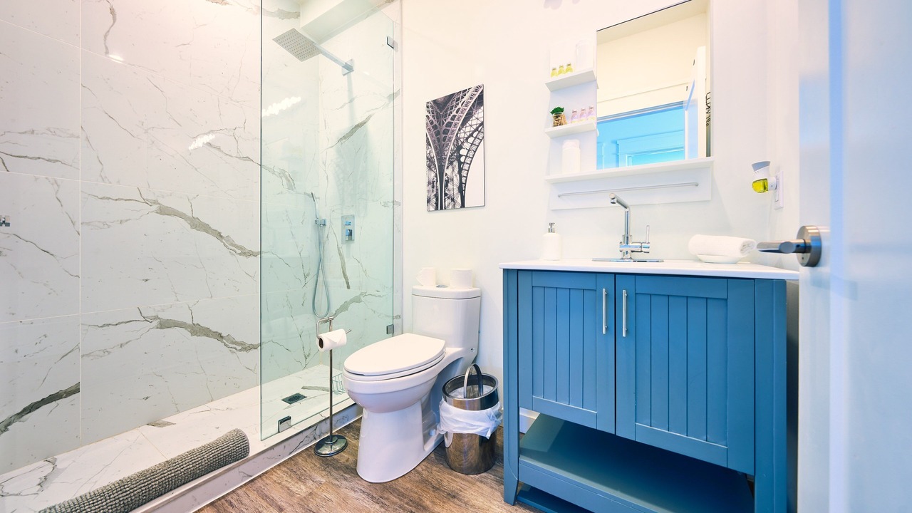 Photo of Bathroom in Wainfleet