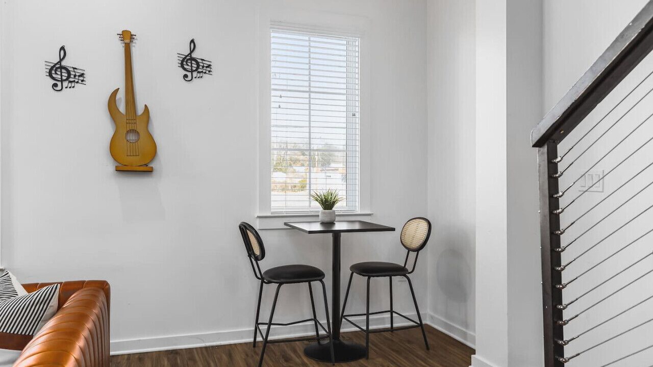 Photo of Bedroom in Cleveland Park