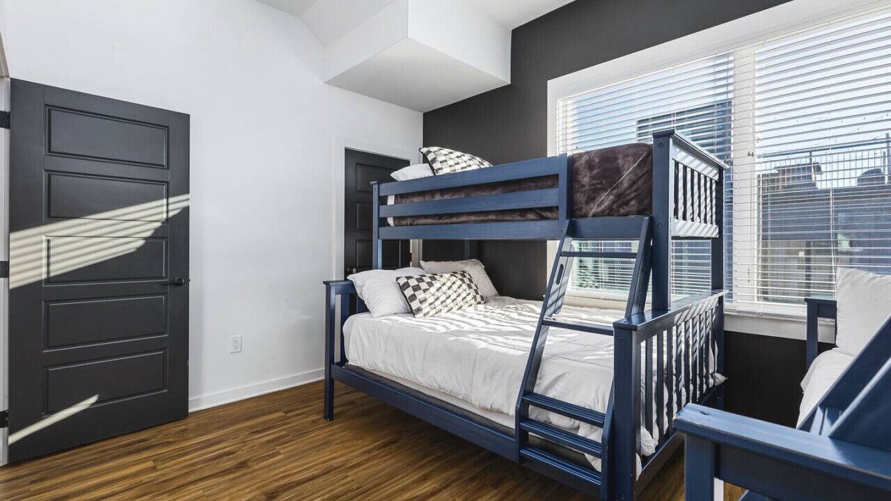 Photo of Bedroom in Cleveland Park