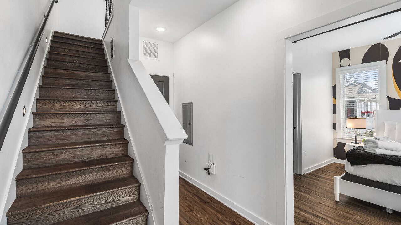 Photo of Others in Cleveland Park