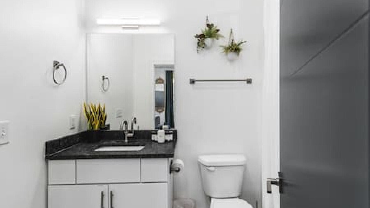 Photo of Bathroom in Hillsboro Village