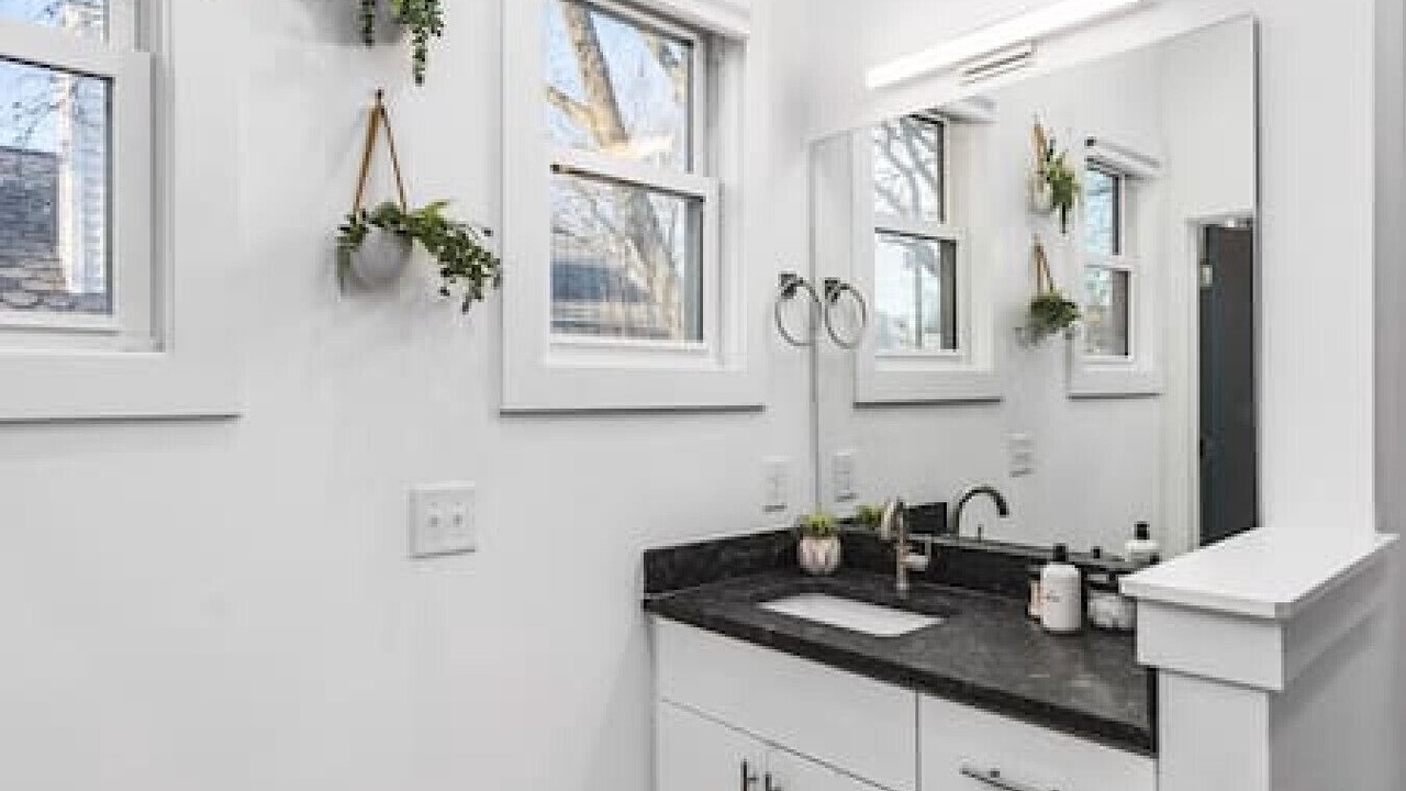 Photo of Bathroom in Hillsboro Village