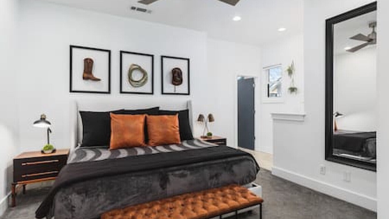 Photo of Bathroom in Hillsboro Village