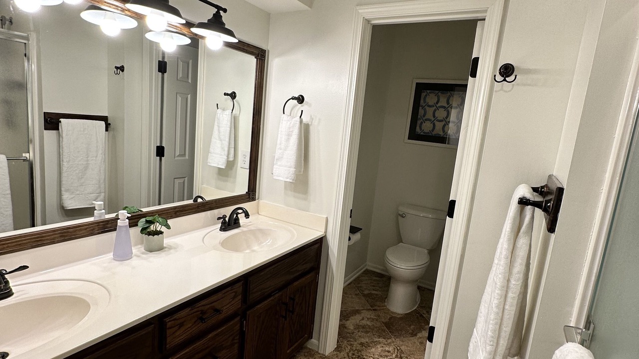 Photo of Bathroom in Raymore