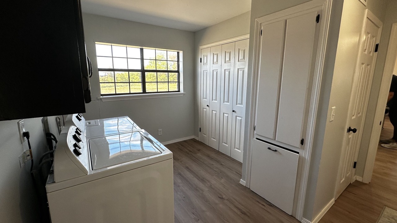 Photo of Kitchen in Daisy