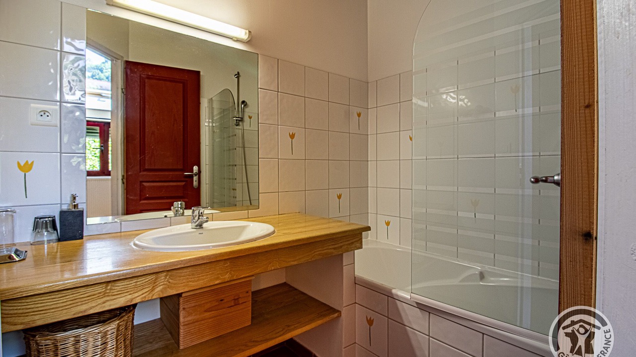 Photo of Bathroom in Luz-Saint-Sauveur
