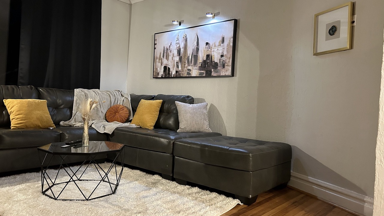 Photo of Livingroom in The Southampton