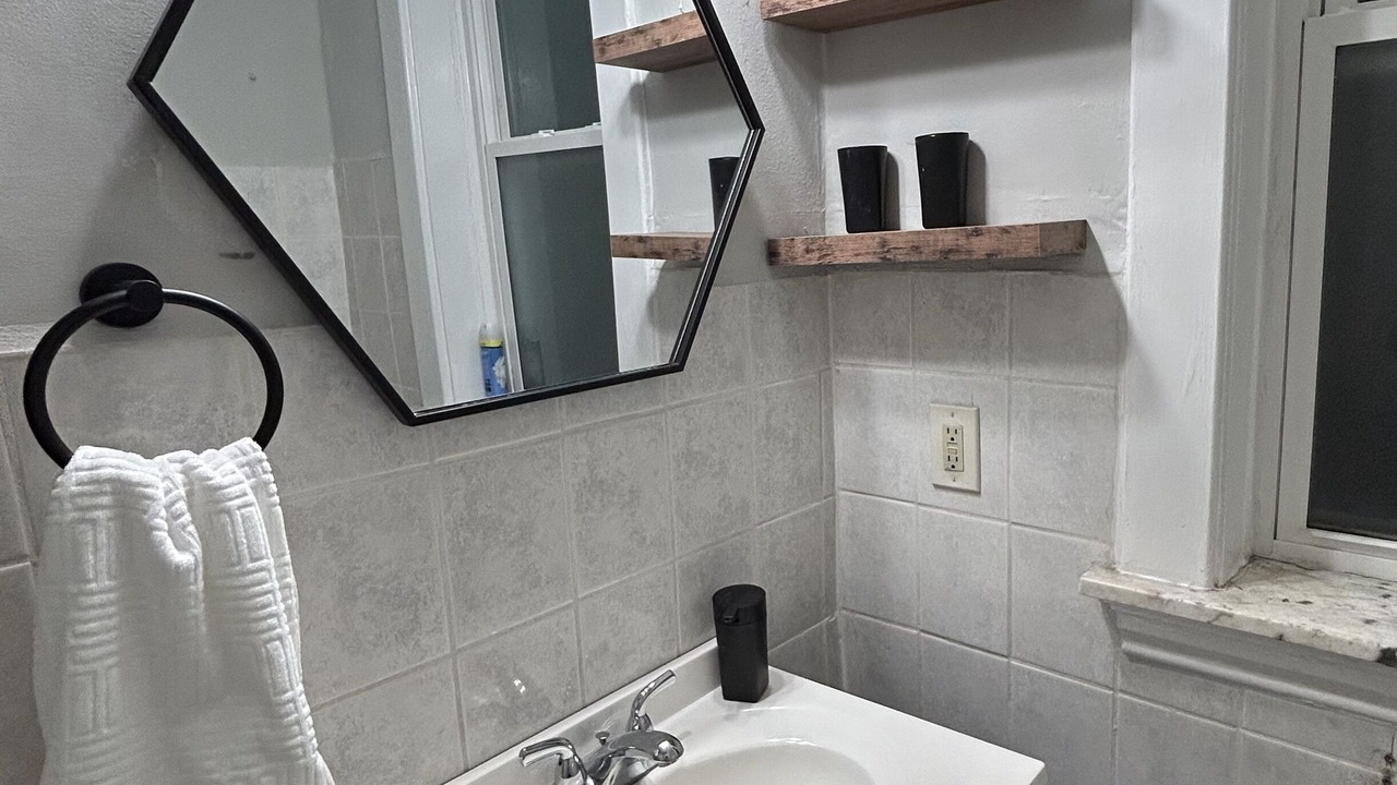 Photo of Bathroom in The Southampton