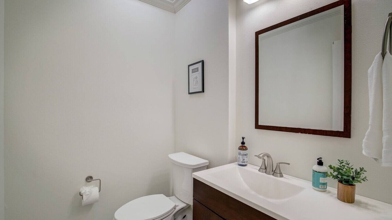 Photo of Bathroom in Rowlett