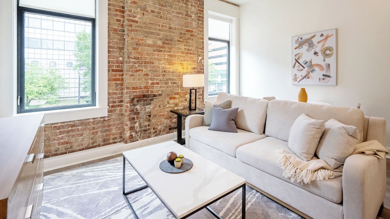 Photo of Livingroom in Five Points South