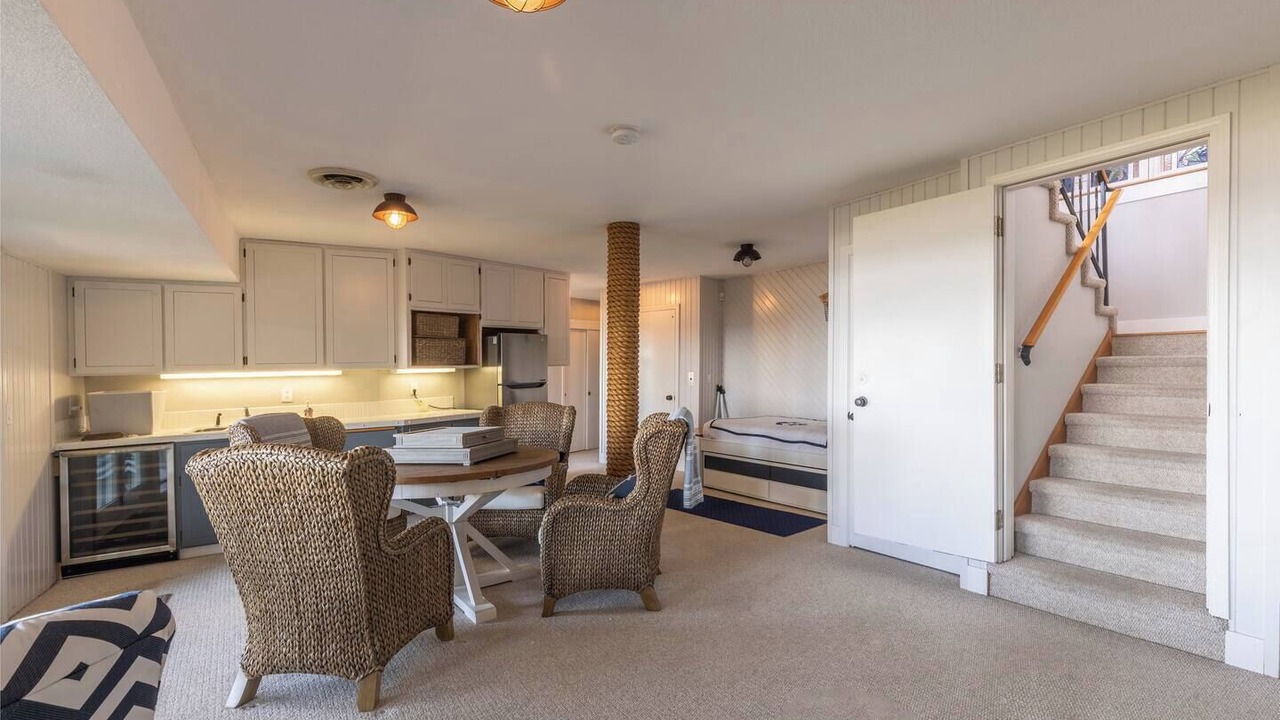 Photo of Others in Newport