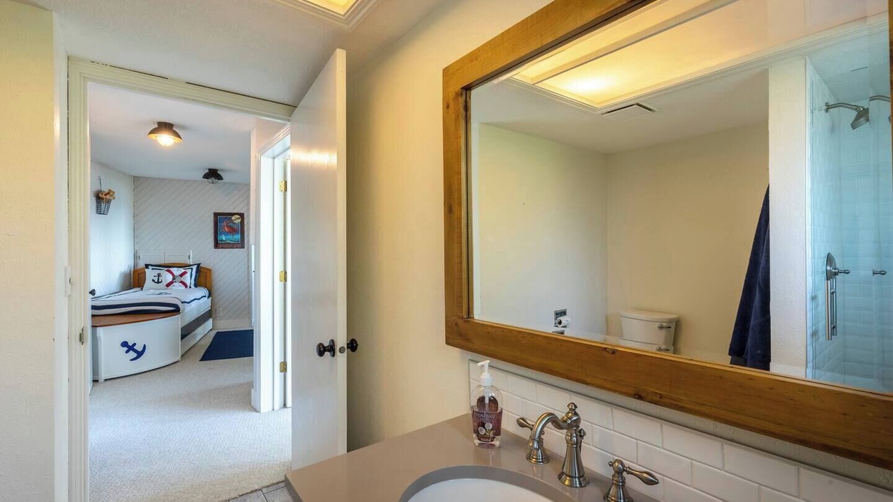 Photo of Others in Newport