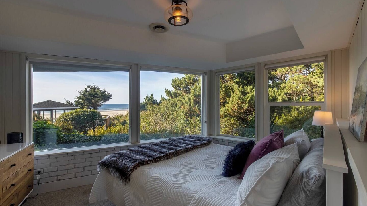 Photo of Others in Newport