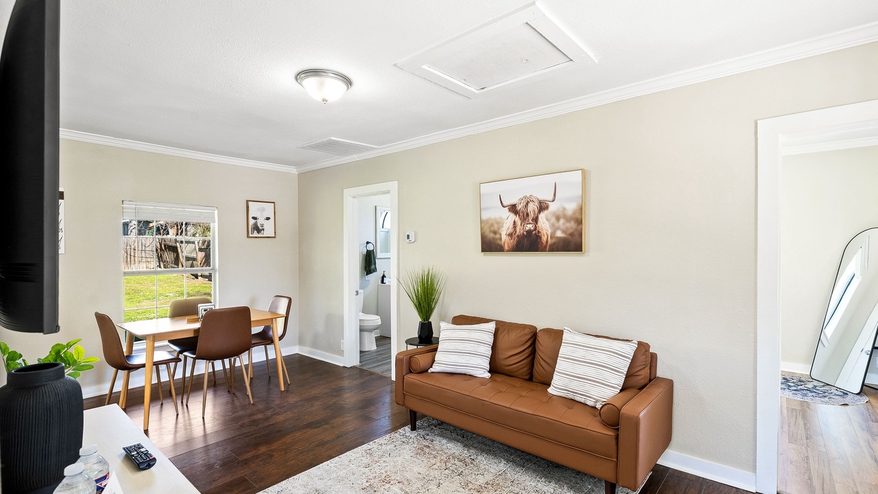 Photo of Livingroom in Seguin