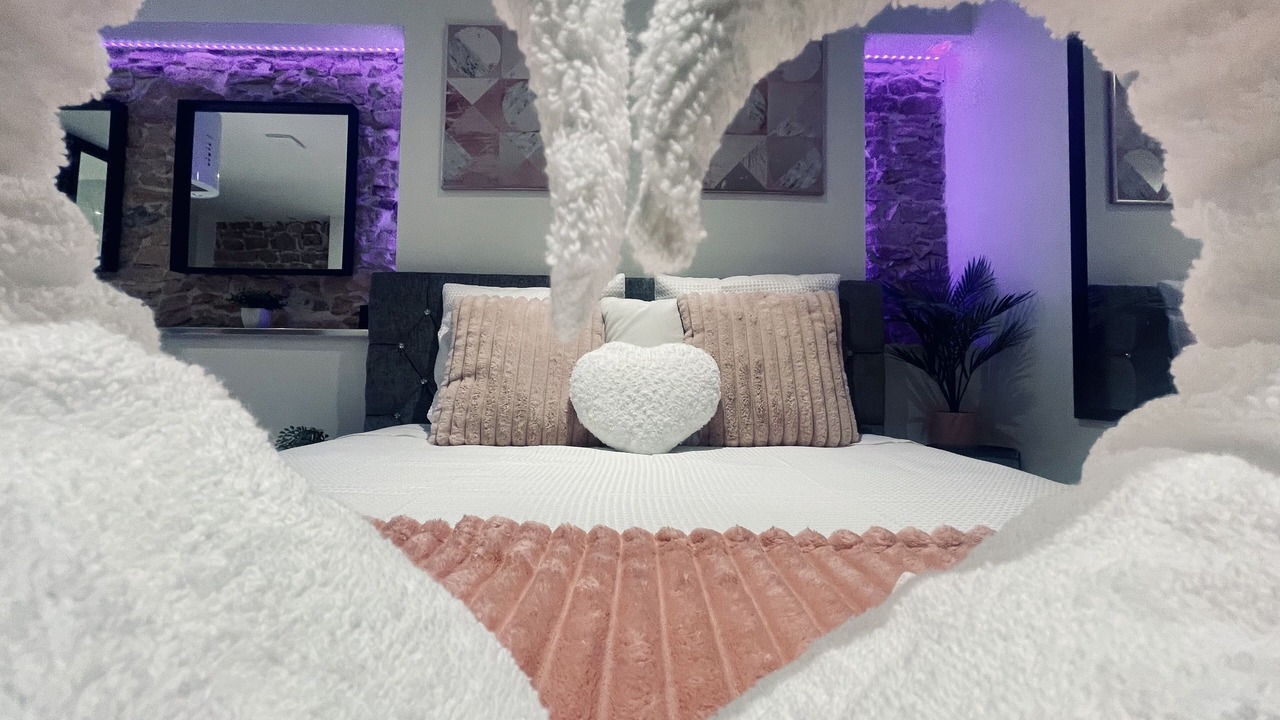 Photo of Bedroom in Saint-Alban-de-Roche