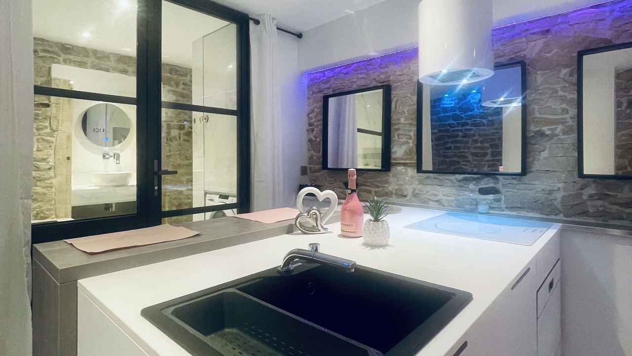 Photo of Bathroom in Saint-Alban-de-Roche