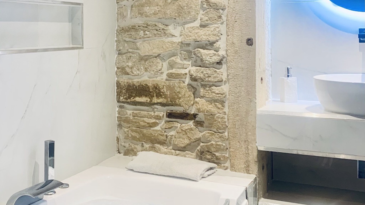 Photo of Bathroom in Saint-Alban-de-Roche