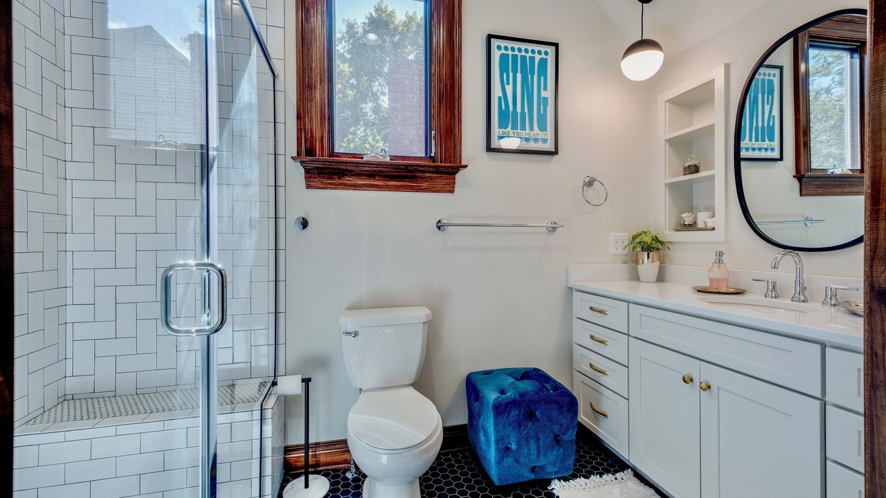 Photo of Bathroom in Eastwood