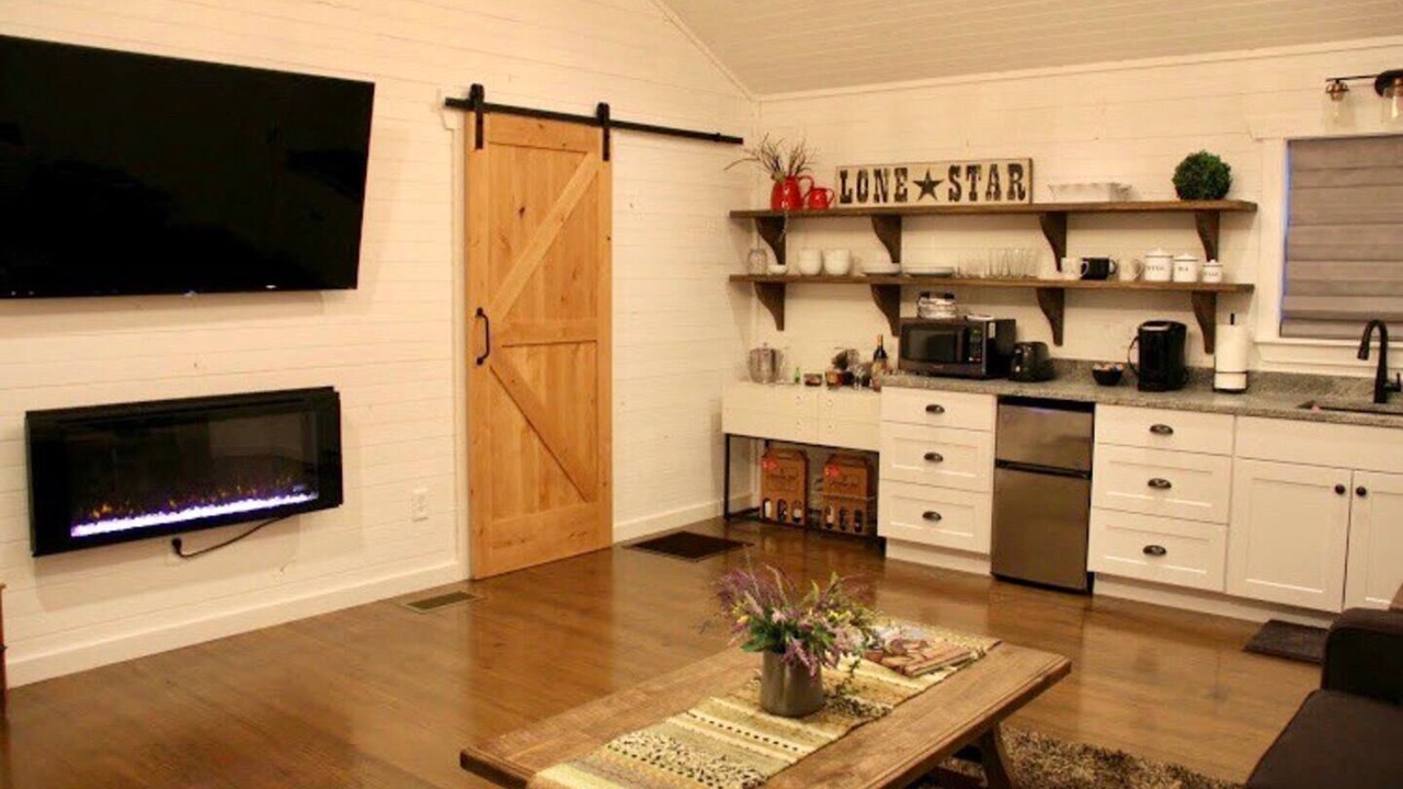 Photo of Livingroom in Fredericksburg
