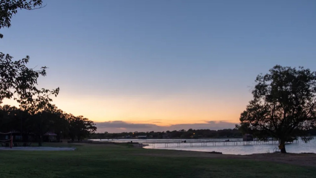 Photo of Outdoor in Buchanan Dam