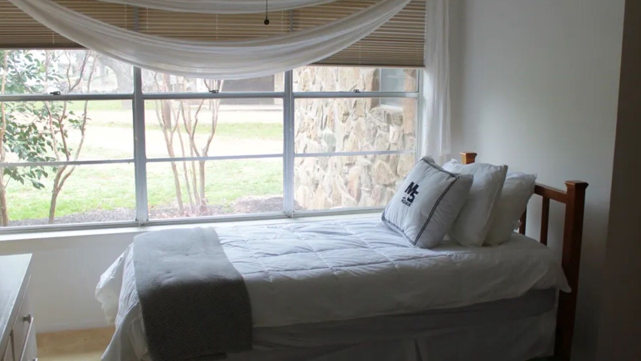 Photo of Bedroom in Buchanan Dam