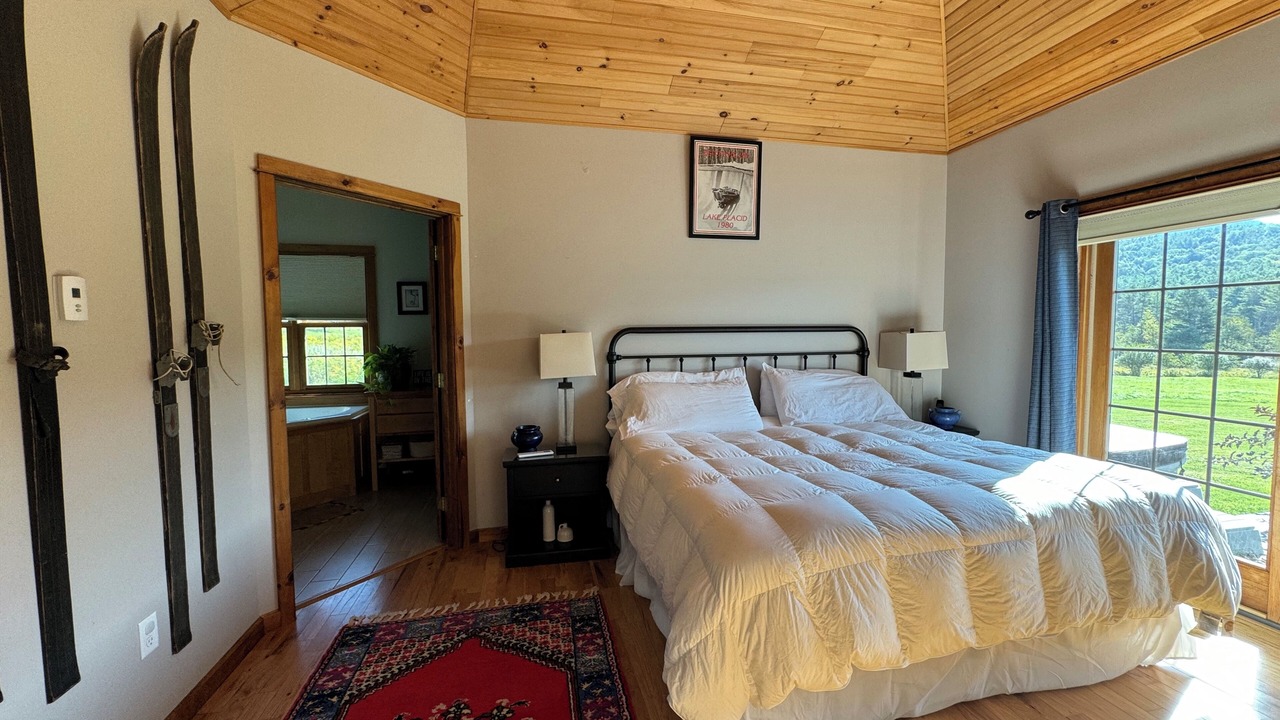 Photo of Bedroom in North Pole