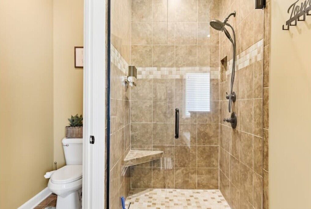 Photo of Bathroom in Enterprise