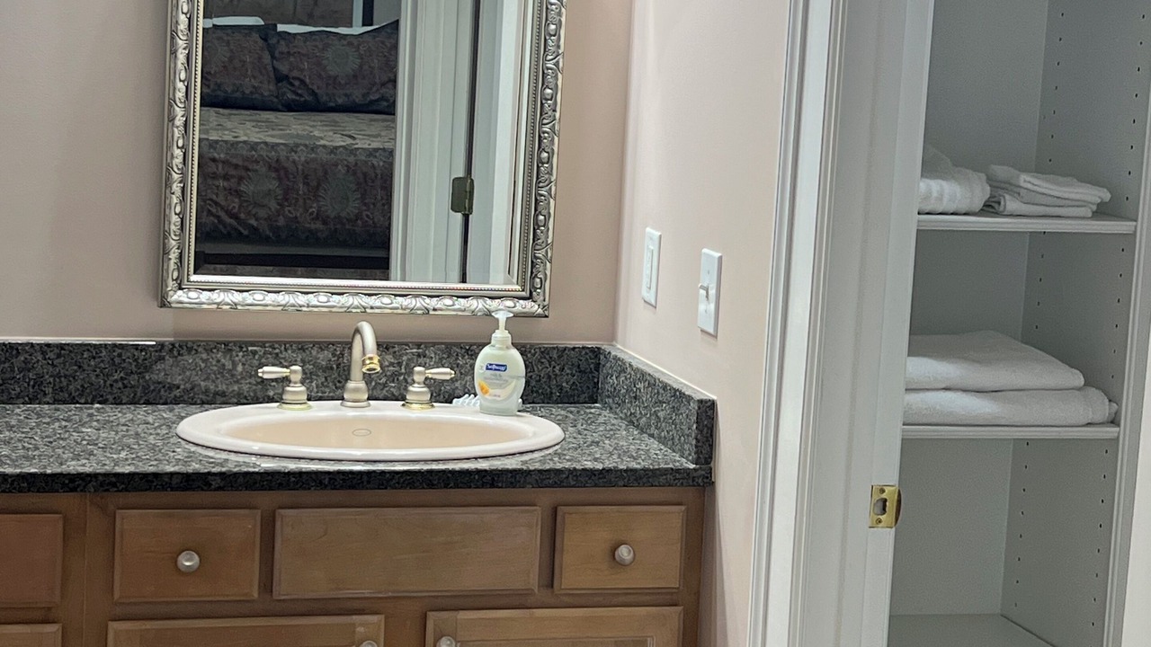 Photo of Bathroom in Reynolds Landing
