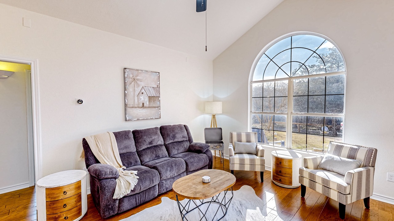 Photo of Livingroom in Westminster