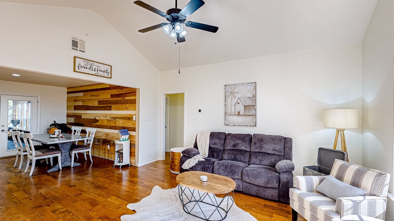 Photo of Livingroom in Westminster