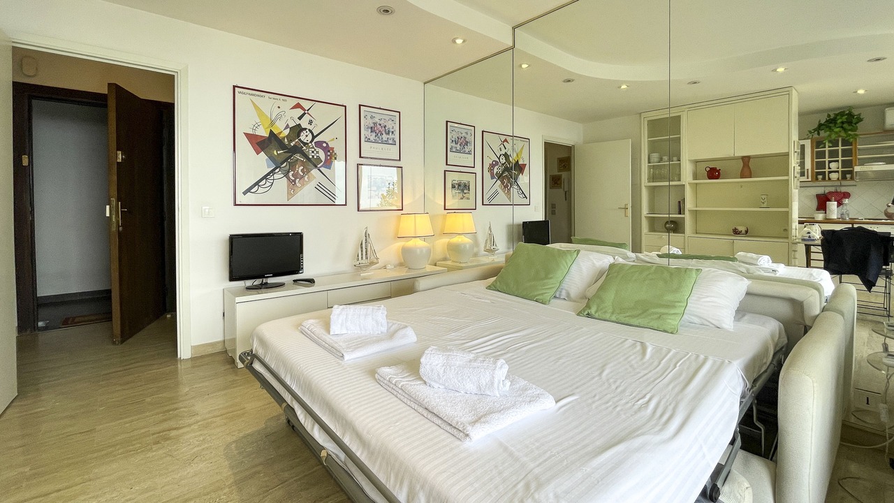 Photo of Bedroom in Old Town