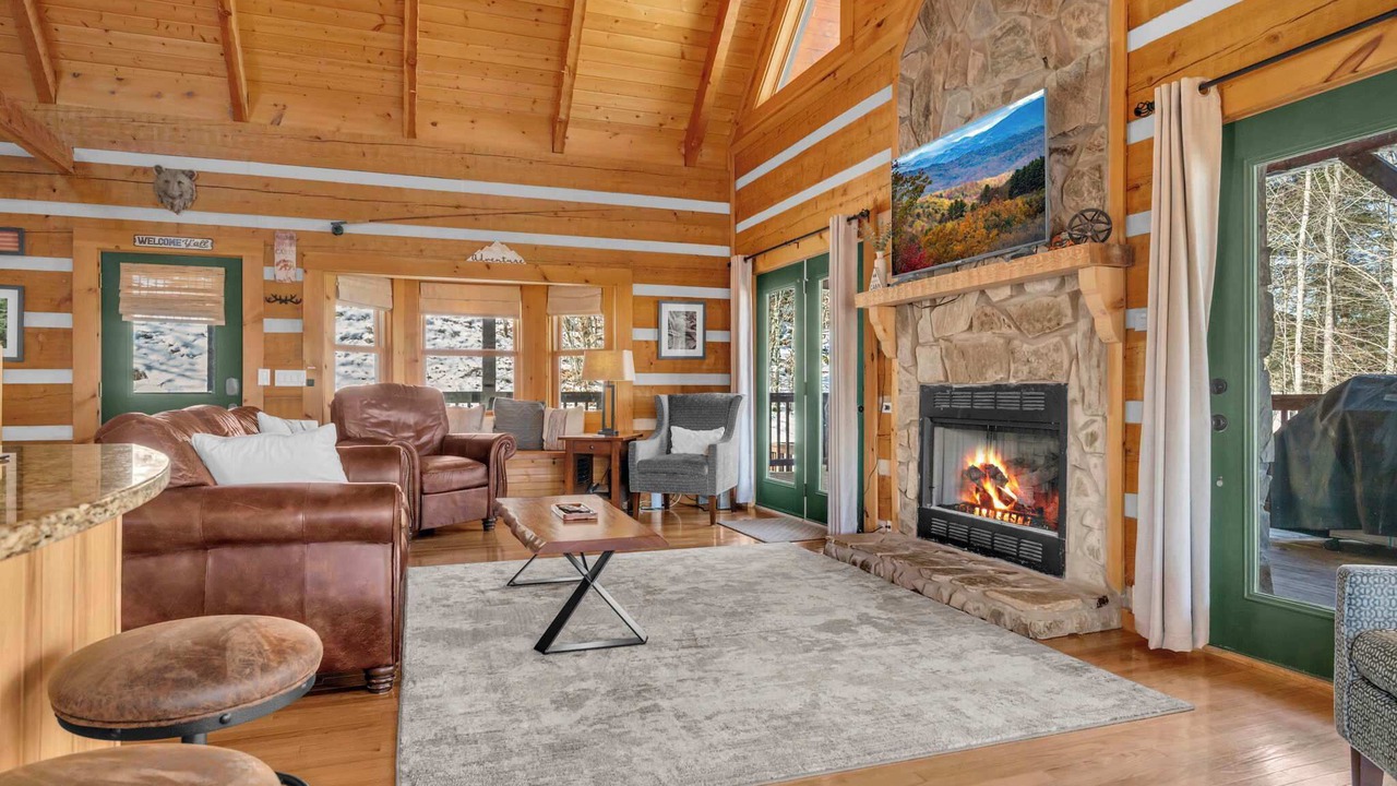 Photo of Livingroom in Charter Hills