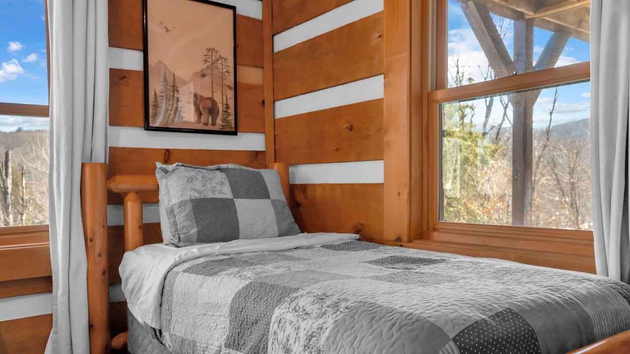 Photo of Bedroom in Charter Hills