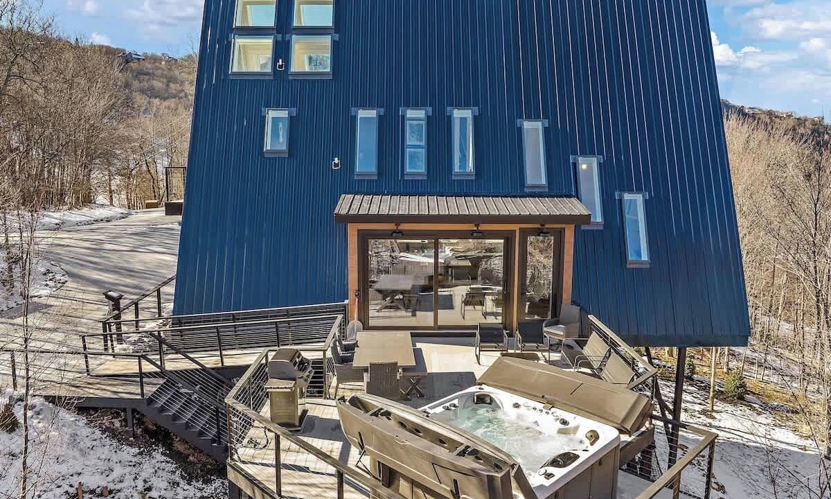 Photo of Patio Balcony in Beech Mountain